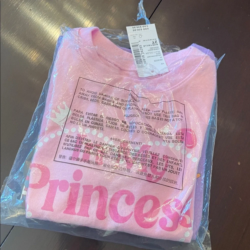 The Children's Place Colorful Graphic T-Shirts set of three nwt 2T